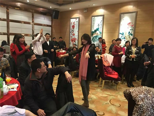 宝运莱(831999)2015年度经营分析暨迎2016年春年会 宝运莱(831999)2015年度经营分析暨迎2016年春年会